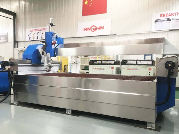 4020 ウォータージェット切断機